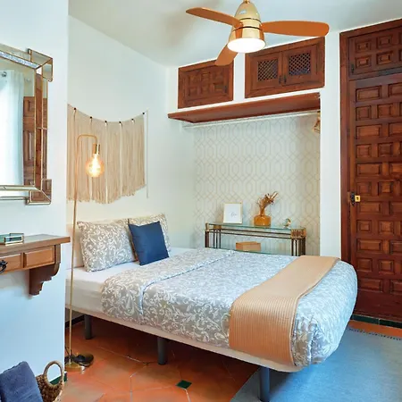 Anali - Hostatel Appartement